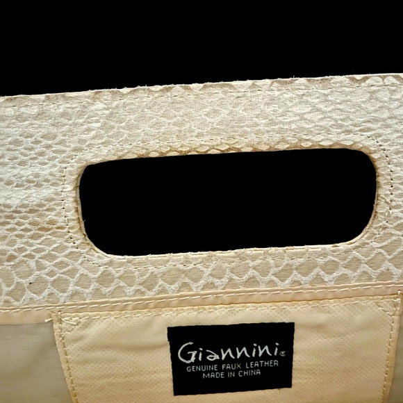 Giannini cream and grey faux leather python print clutch - Picture 3 of 4